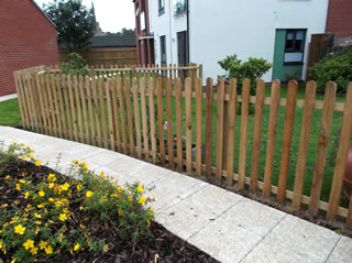 Timber Round Top Palisade Fence